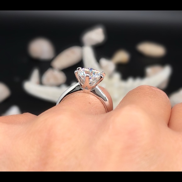 3ct moissanite diamond with Certificate - Picture 5 of 12